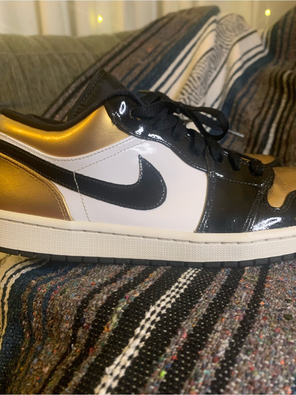 Air Jordan low “Gold Toe” in size 1 men